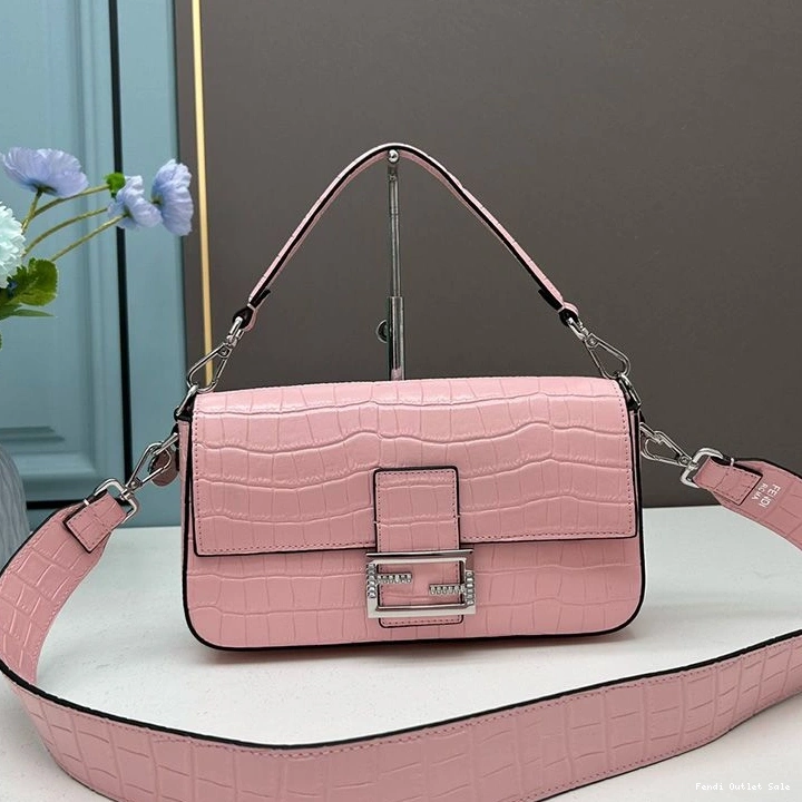 Crocodile In Pink Baguette Fendi Leather Bag Re-Edition Medium 0713